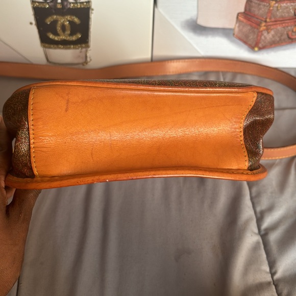 ETRO crossbody - Picture 15 of 16